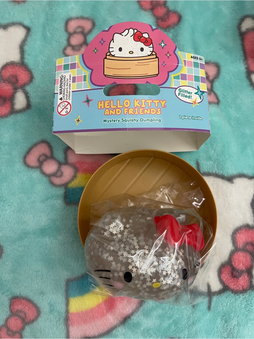 Hello Kitty & Friends Mystery Squishy Dumpling Glitter Filled Hello Kitty